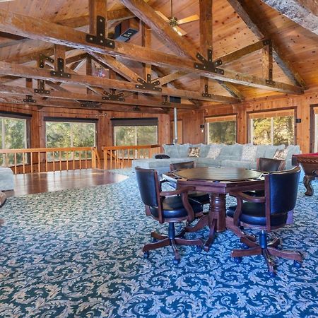 Goldside Mansion W/Sleeping For 20 And Tons Of Fun Villa Oakhurst Eksteriør billede