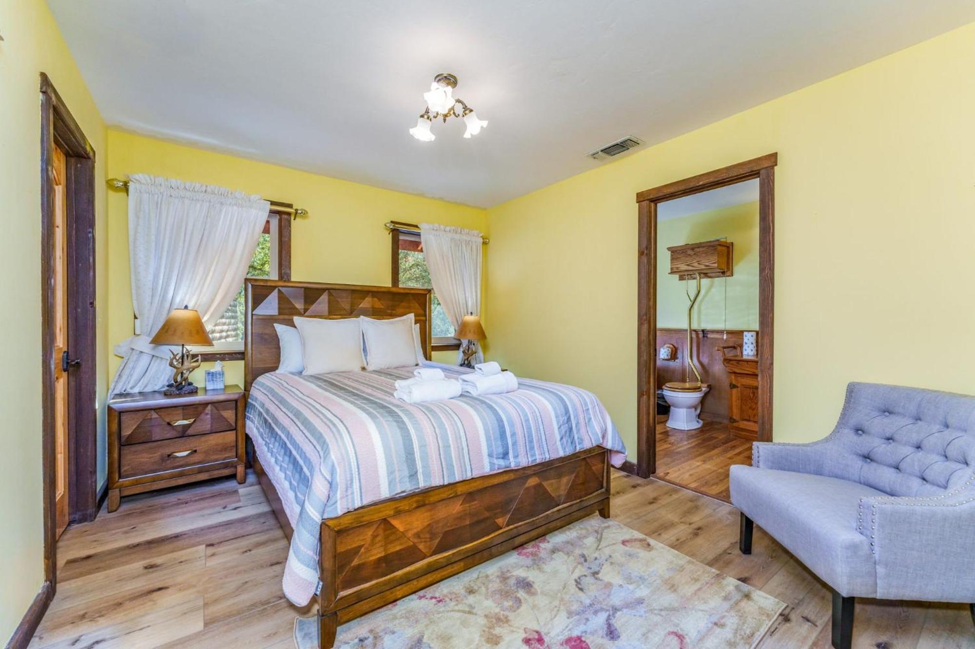 Goldside Mansion W/Sleeping For 20 And Tons Of Fun Villa Oakhurst Eksteriør billede