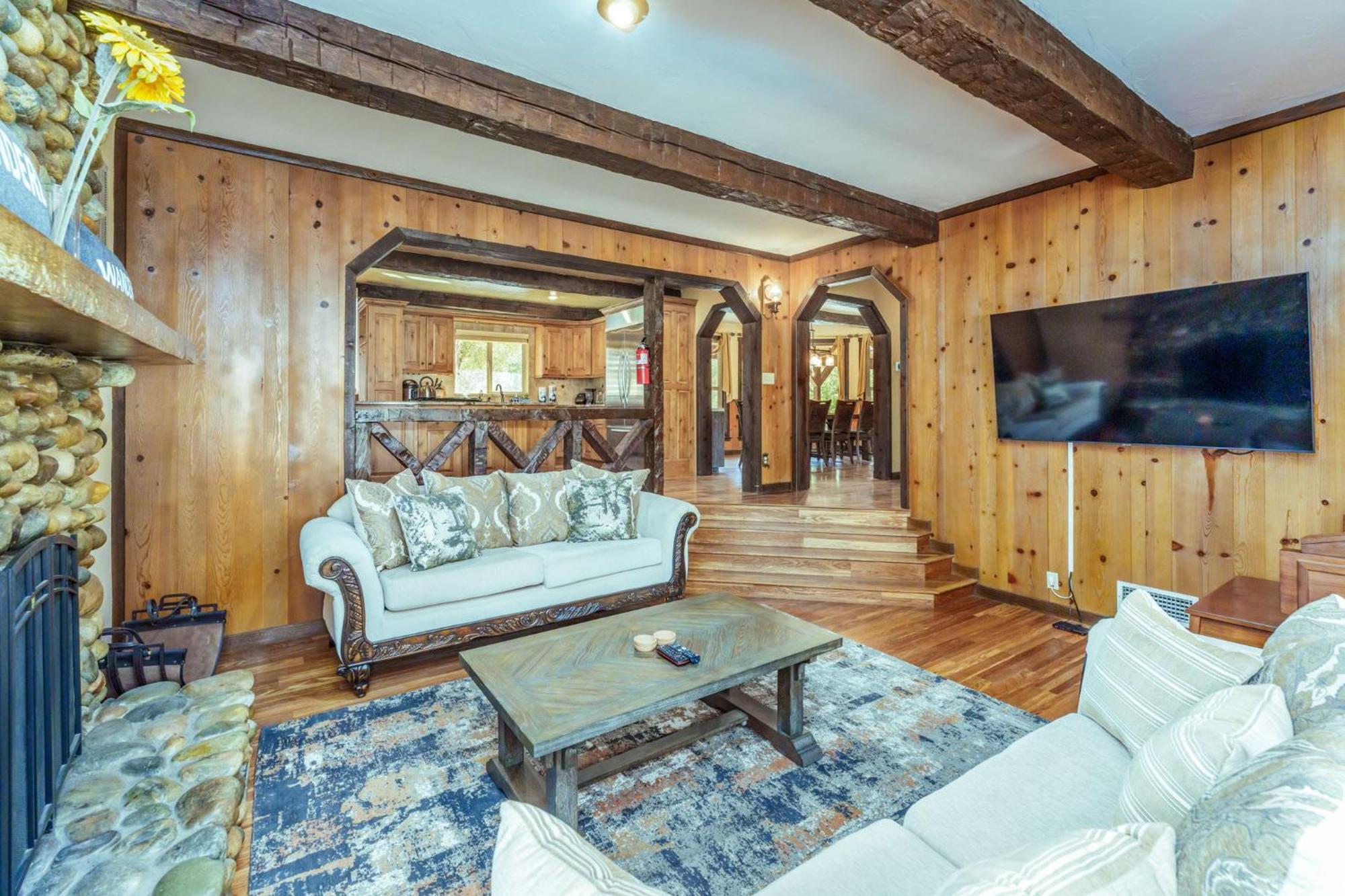 Goldside Mansion W/Sleeping For 20 And Tons Of Fun Villa Oakhurst Eksteriør billede